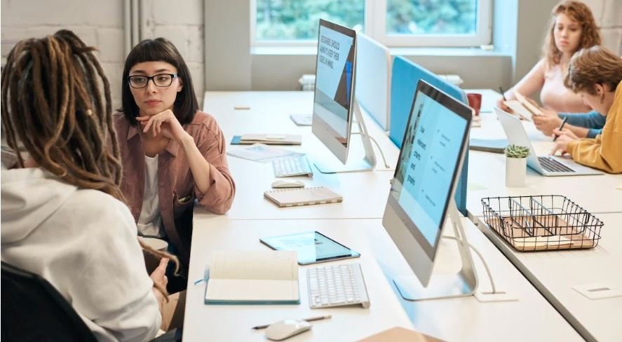 bench sales recruiter