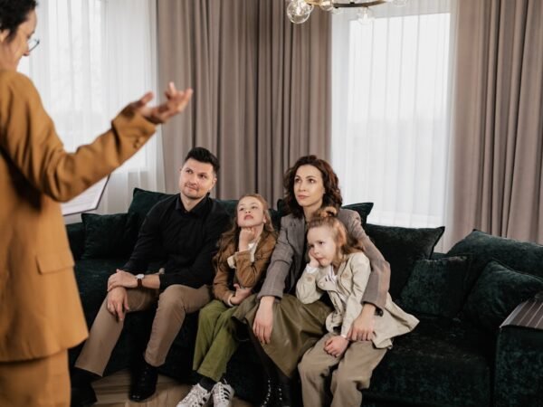 pros of investing in real estate