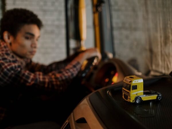 Truck Driving Jobs in Canada for Foreigners