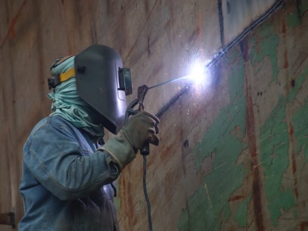 Welding Jobs with Visa Sponsorship